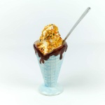 Peanut Brittle Crunch Coat for Ice Cream, Desserts & Sundaes, 1 lb - Image 3