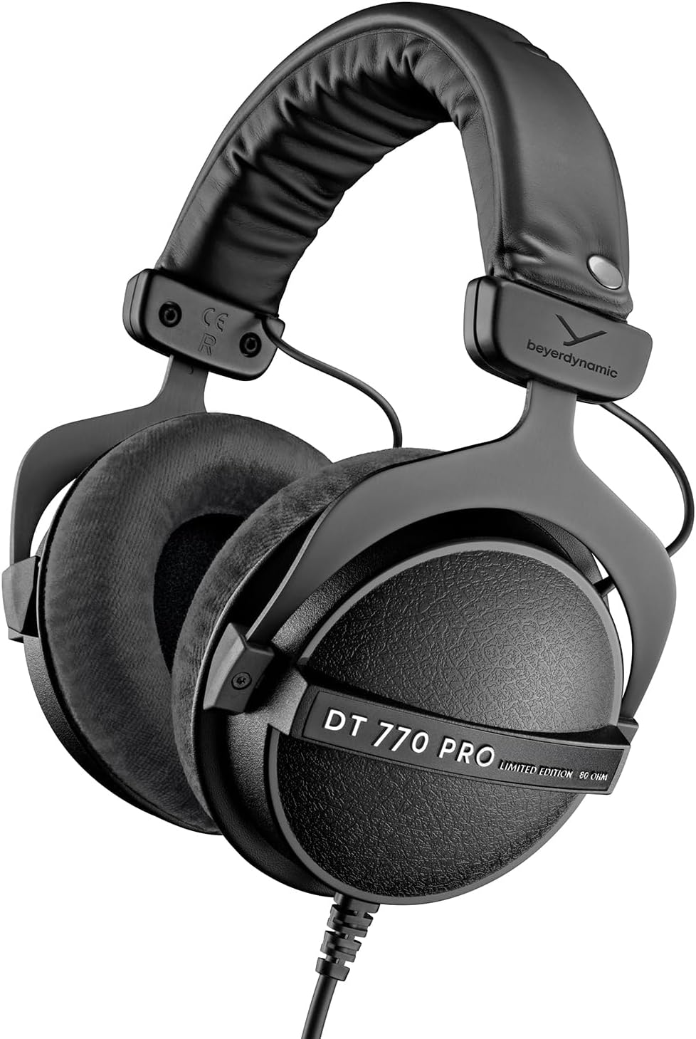 71lX9GVRCrL._AC_SL1500_.jpg beyerdynamic DT 770 Pro Studio Headphones (80 Ohm, Black) - Image 1